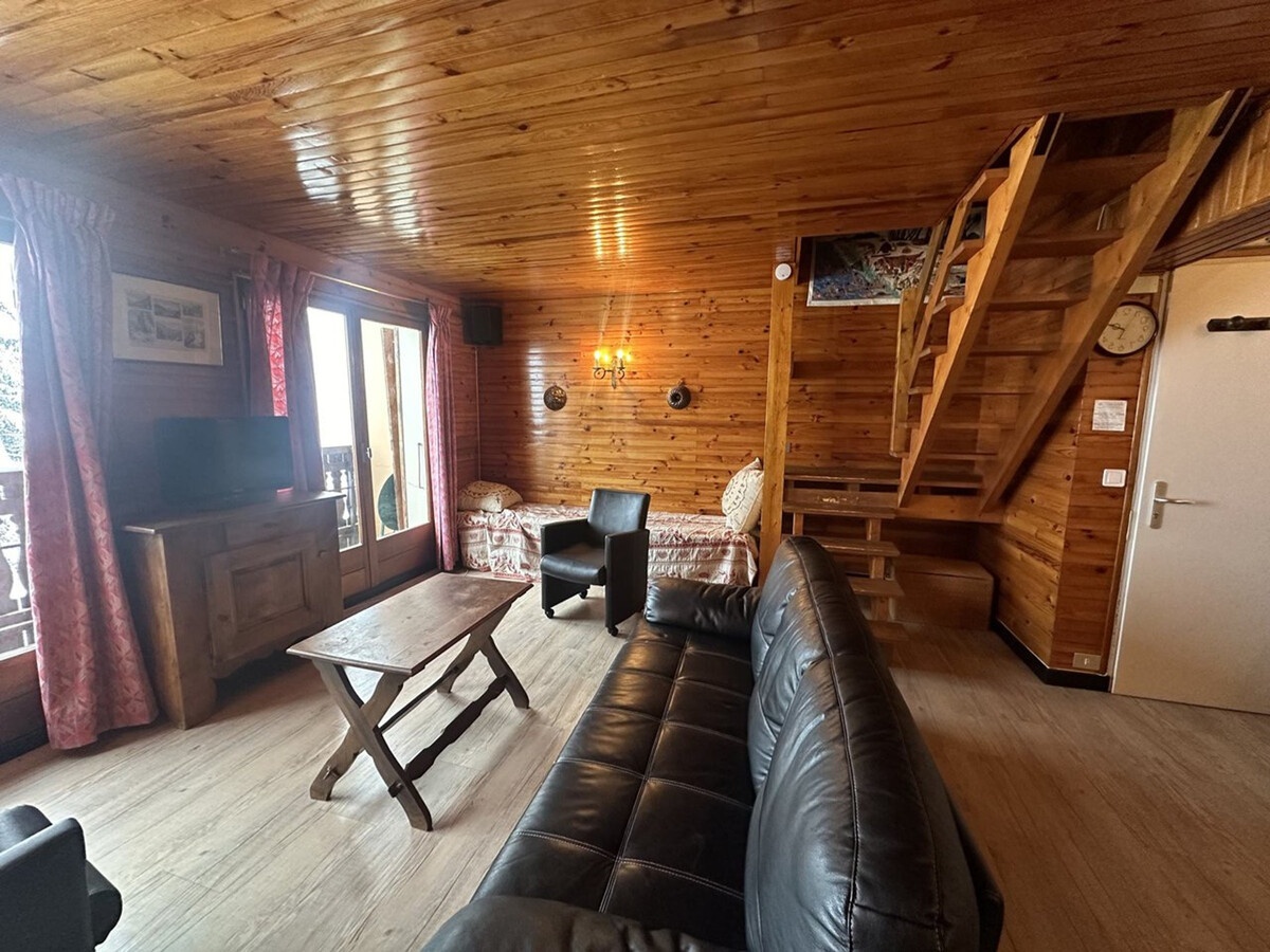 Duplex 100m² 9 personnes, centre Les Carroz, balcon sud - Photo 2