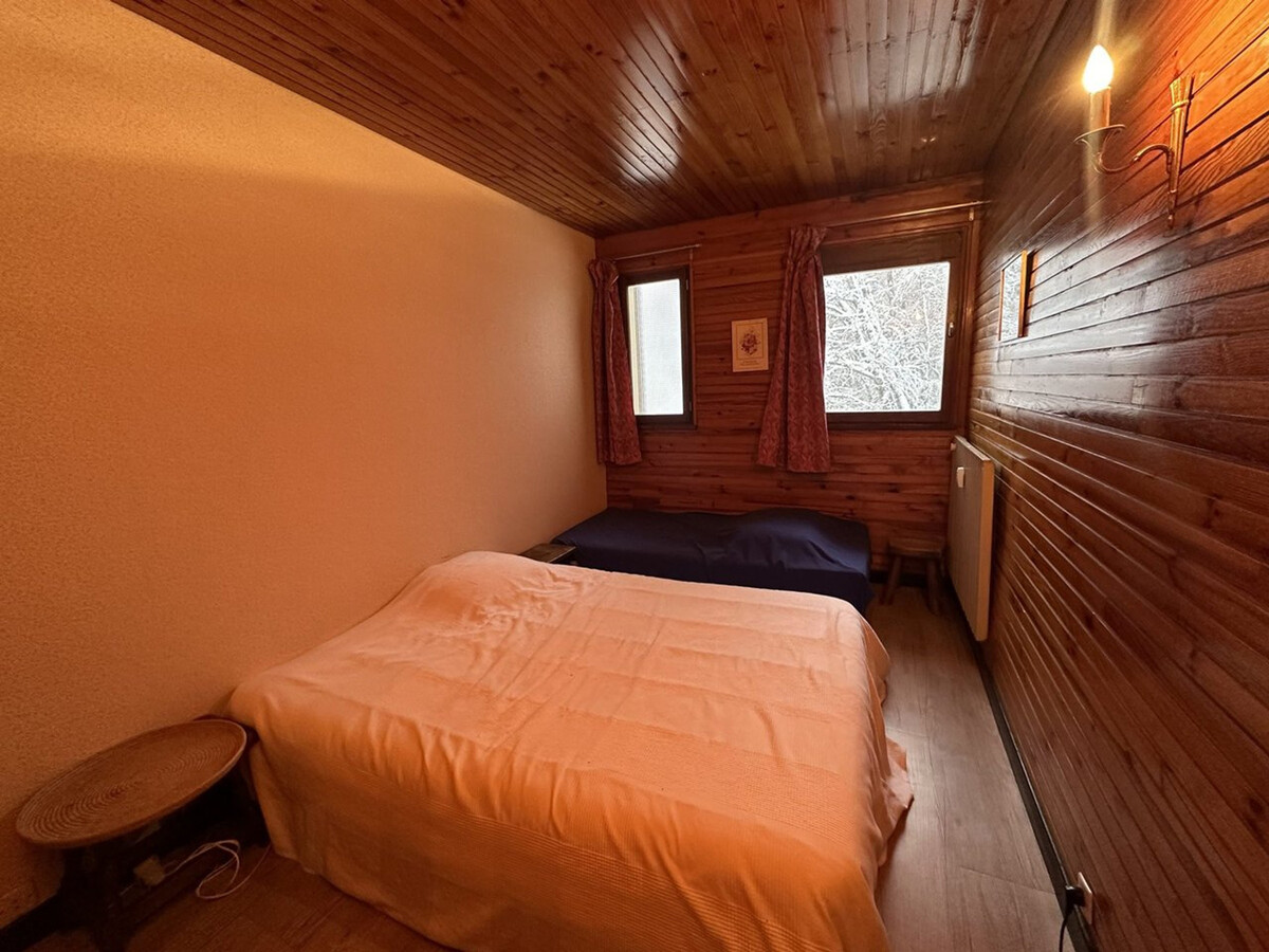 Duplex 100m² 9 personnes, centre Les Carroz, balcon sud - Photo 6