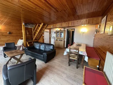 Location appartement à Les Carroz d'Arâches, Duplex de 100m² pour 9 personnes au centre proche remontées mécaniques