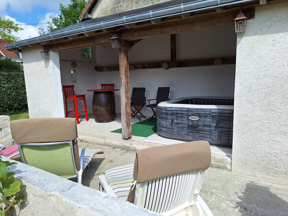 Gîte familial 6 pers. en Berry avec spa et jardin - Photo 3