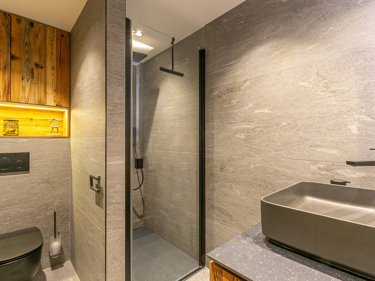 Appartement 6 pers. aux pieds des pistes à Val-d'Isère - Photo 9