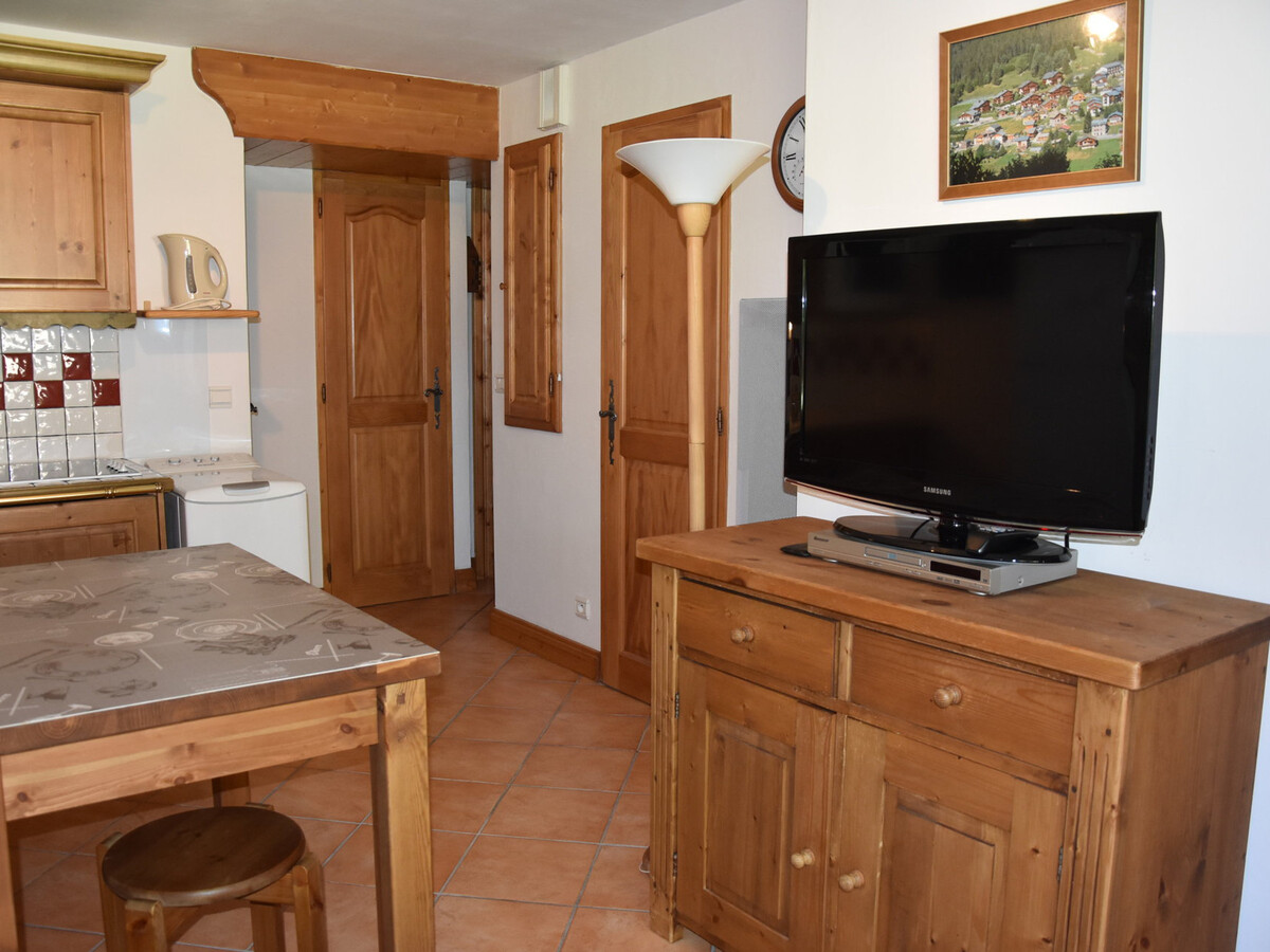 Appartement avec jardin, idéal pour famille, proche pistes - Photo 5