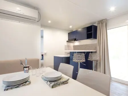 Camping Village Baia Blu La Tortuga, Location Maison 6 personnes à Vignola Mare - Photo 2