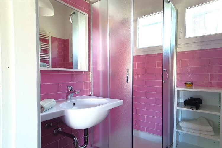 Maison plain-pied Germignaga, jardin et spa privés - Photo 39