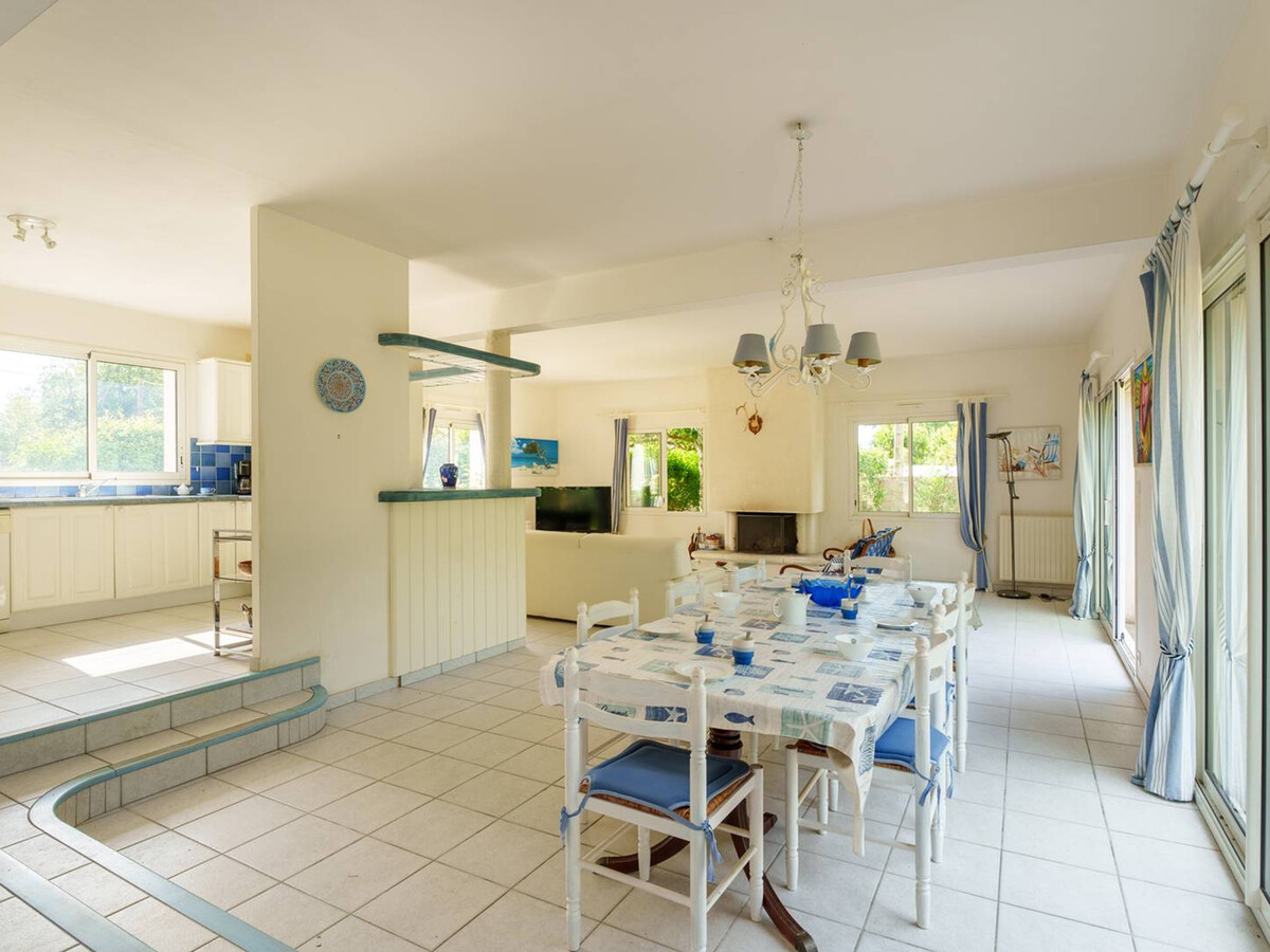 Villa 4 ch. à Crac'h : 8 pers., grand jardin boisé - Photo 7