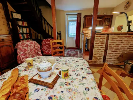 Gîte 4 pers. au Menoux - Poêle à bois, terrasse, parking : photo 2