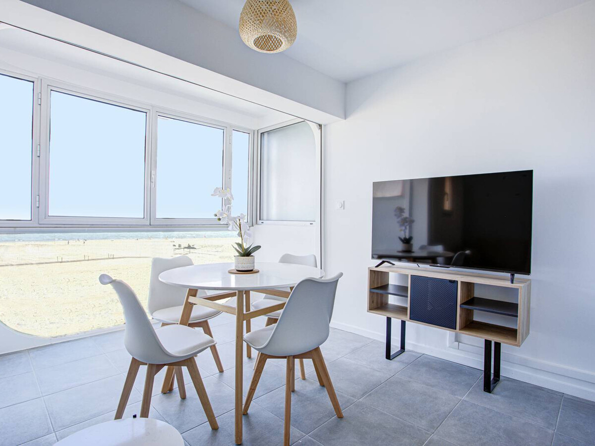 T2 rénové vue mer à Canet-en-Roussillon - Photo 1