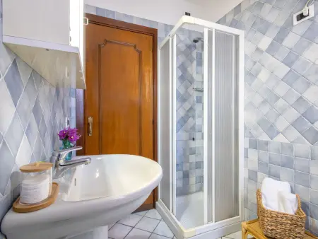 Appartement Baia de Bahas, 300m de la plage : photo 22