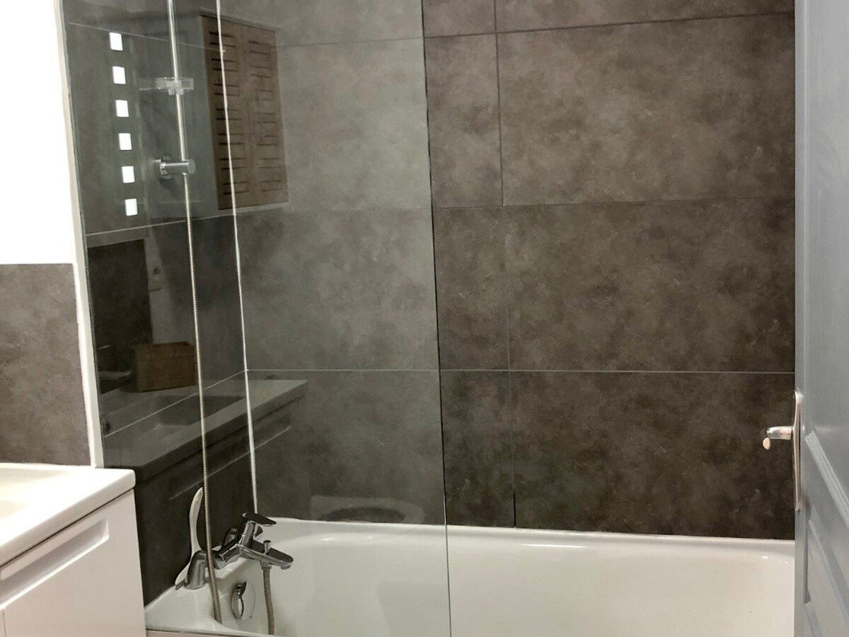 Appartement 2 pièces 4 pers. aux Menuires, Quartier Bruyères, pied des pistes et télécabine - Photo 3