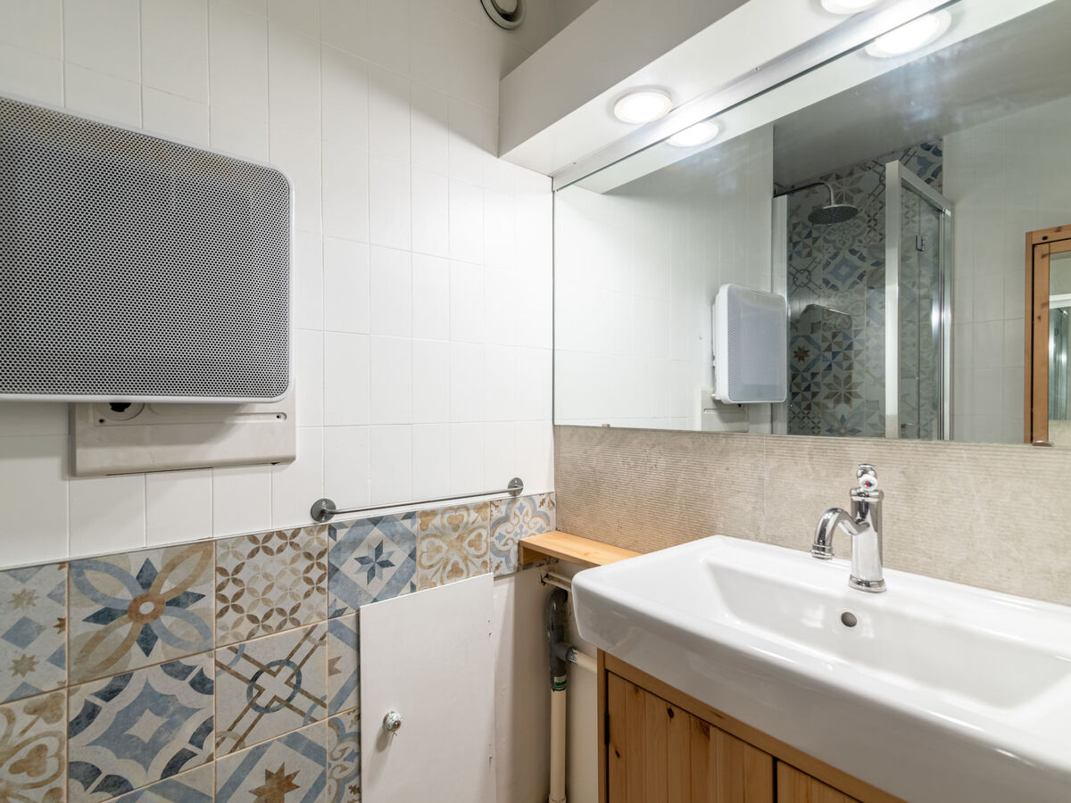 Studio 25 m² Tignes, balcon sud, skis au pied - Photo 8