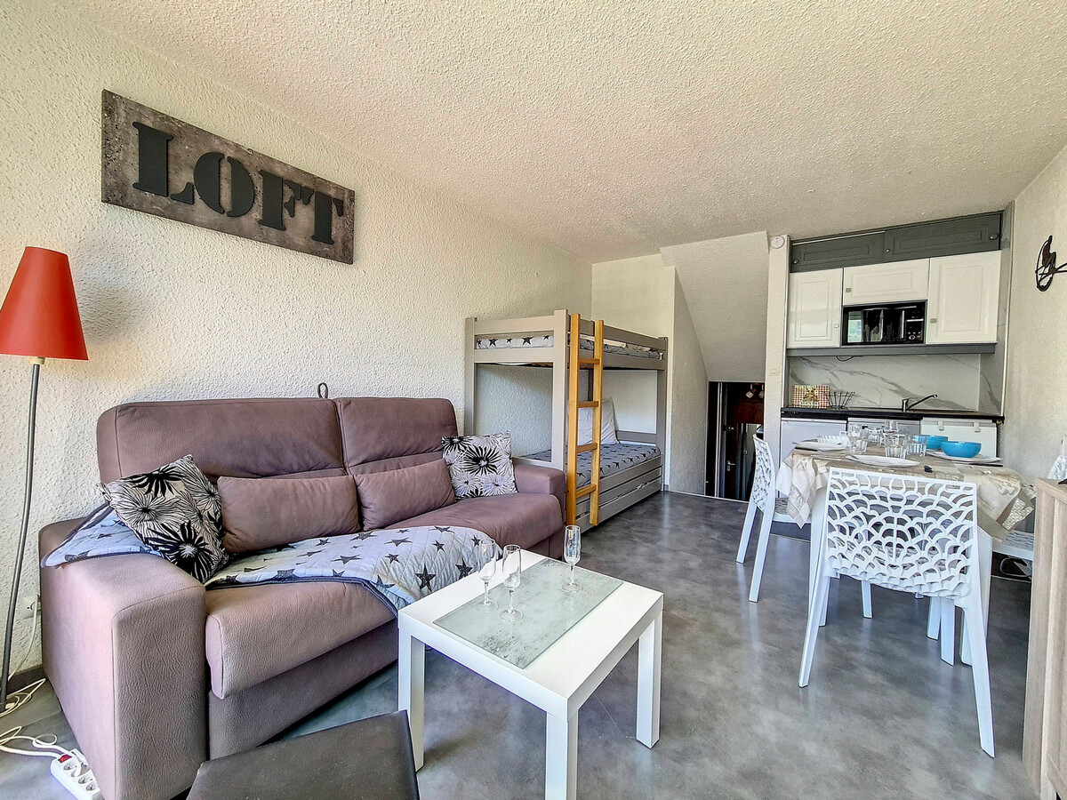Studio 24m² aux Menuires, balcon sud, pied des pistes - Photo 1