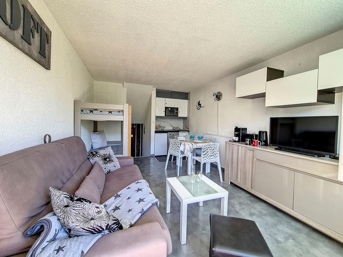 Studio 24m² aux Menuires, balcon sud, pied des pistes - Photo 7