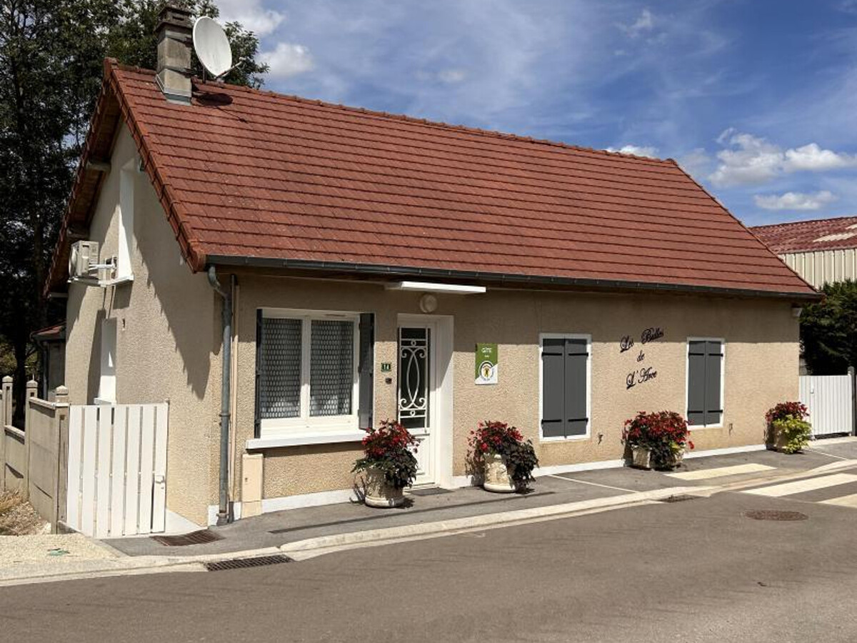 Gîte plain-pied 5 pers. à Bertignolles : jardin, trampoline, garage - Photo 1
