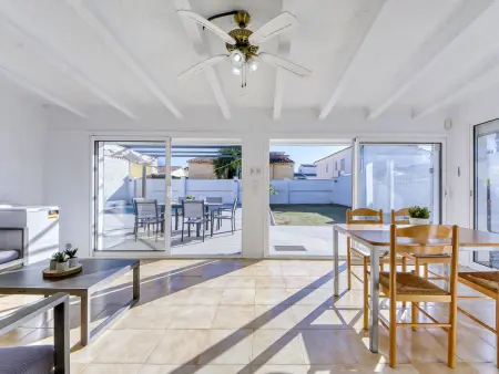Villa Montgrí – Maison 6 pers. piscine à Empuriabrava : photo 3