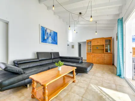 Villa Montgrí – Maison 6 pers. piscine à Empuriabrava : photo 6
