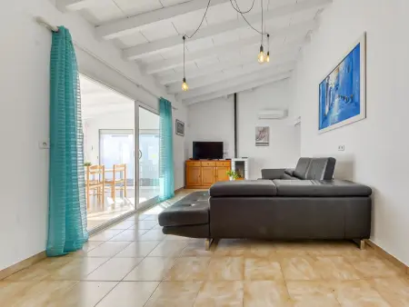 Villa Montgrí – Maison 6 pers. piscine à Empuriabrava : photo 7