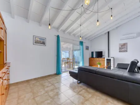 Villa Montgrí – Maison 6 pers. piscine à Empuriabrava : photo 9