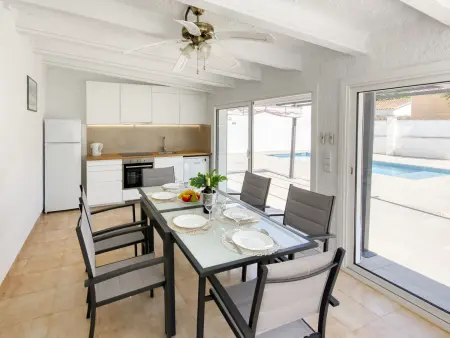 Villa Montgrí – Maison 6 pers. piscine à Empuriabrava : photo 11