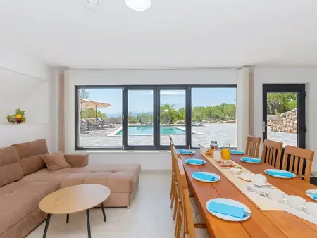 Secret Gem : maison avec piscine privée chauffée à Imotski : photo 12