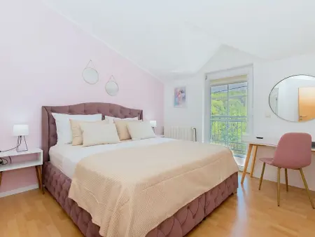 Secret Gem : maison avec piscine privée chauffée à Imotski : photo 24