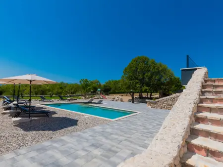 Secret Gem : maison avec piscine privée chauffée à Imotski : photo 35