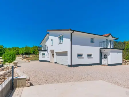 Secret Gem : maison avec piscine privée chauffée à Imotski : photo 48