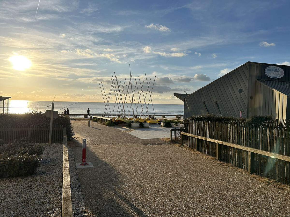Appart 2 pièces vue mer, accès direct plage à Saint-Gilles - Photo 15