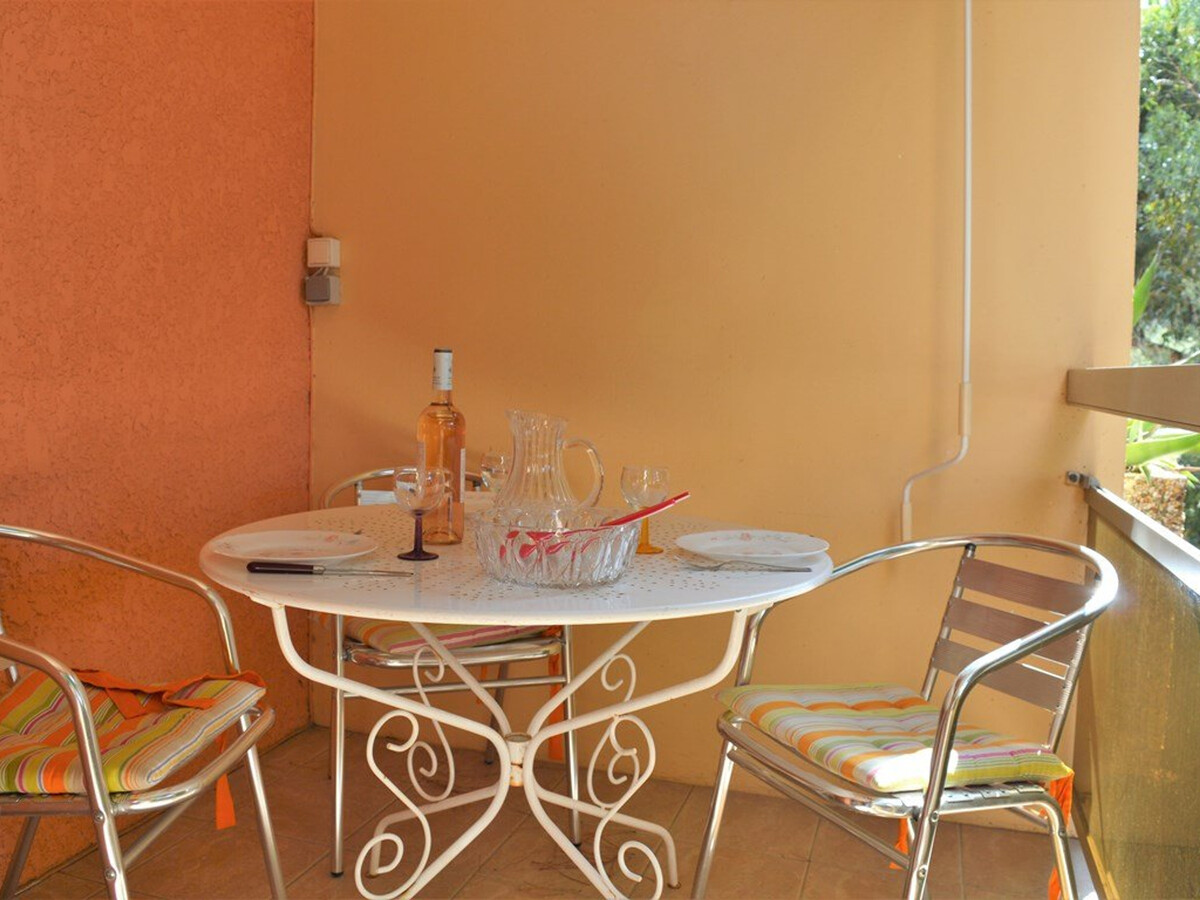 Appartement 2p Bormes-les-Mimosas, balcon ouest et garage - Photo 2