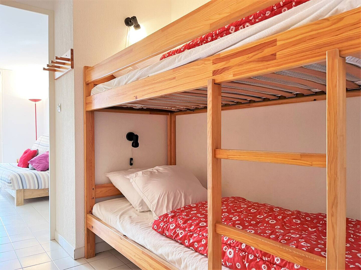 T2 cabine 6 places avec terrasse, 100m plage - Photo 7