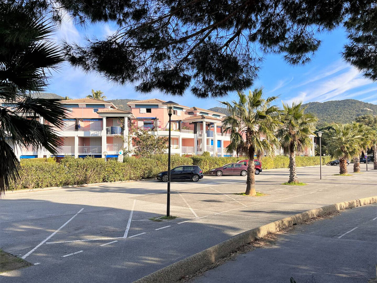 T2 cabine 6 places avec terrasse, 100m plage - Photo 12