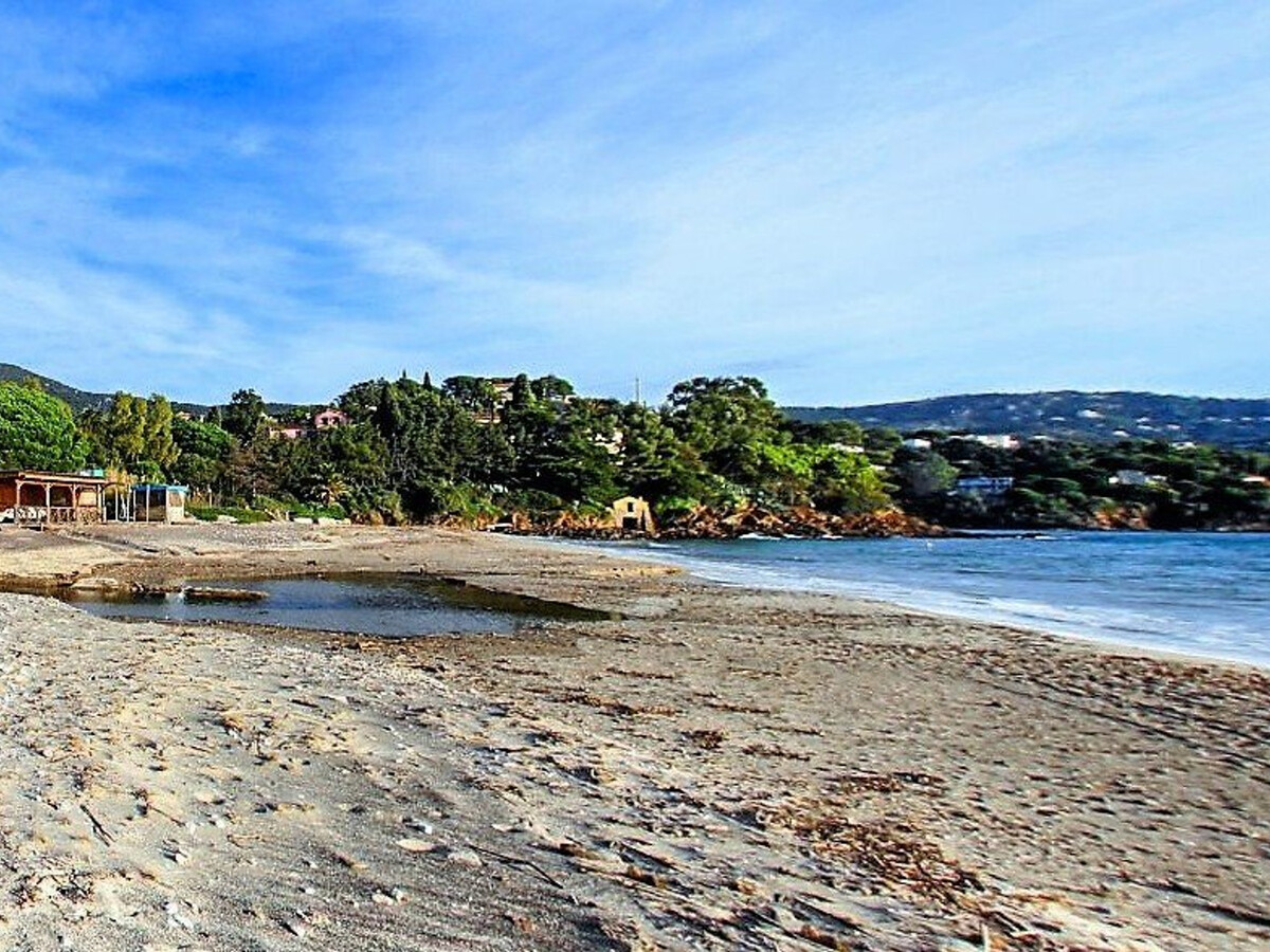 T2 cabine 6 places avec terrasse, 100m plage - Photo 15