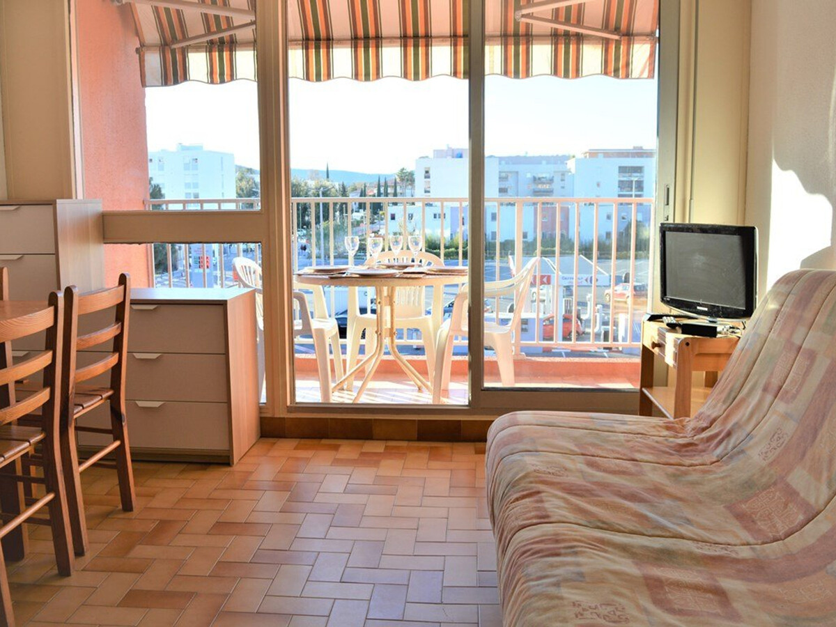 Studio 3 pers. balcon ouest & parking au Lavandou - Photo 3