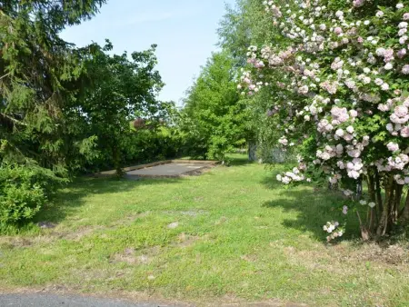 Gîte 1840 en Touraine, 11 pers., étang et source : photo 2