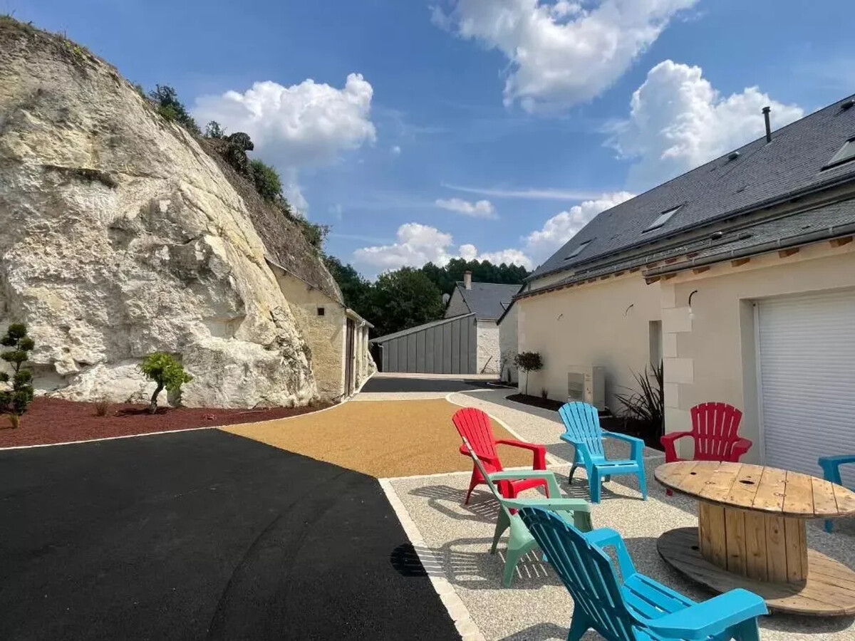 3 gîtes familiaux avec jacuzzi, piscine chauffée et terrain de jeux - Photo 6