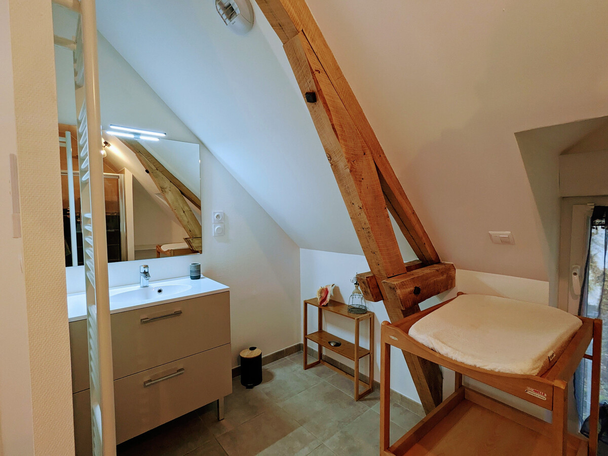 3 gîtes familiaux avec jacuzzi, piscine chauffée et terrain de jeux - Photo 29