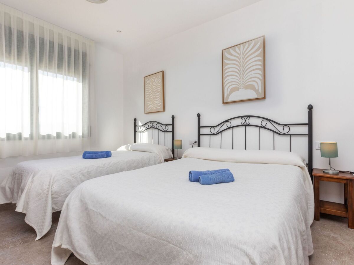 Can Borni, gîte 6 chambres avec piscine à Vidreres - Photo 22
