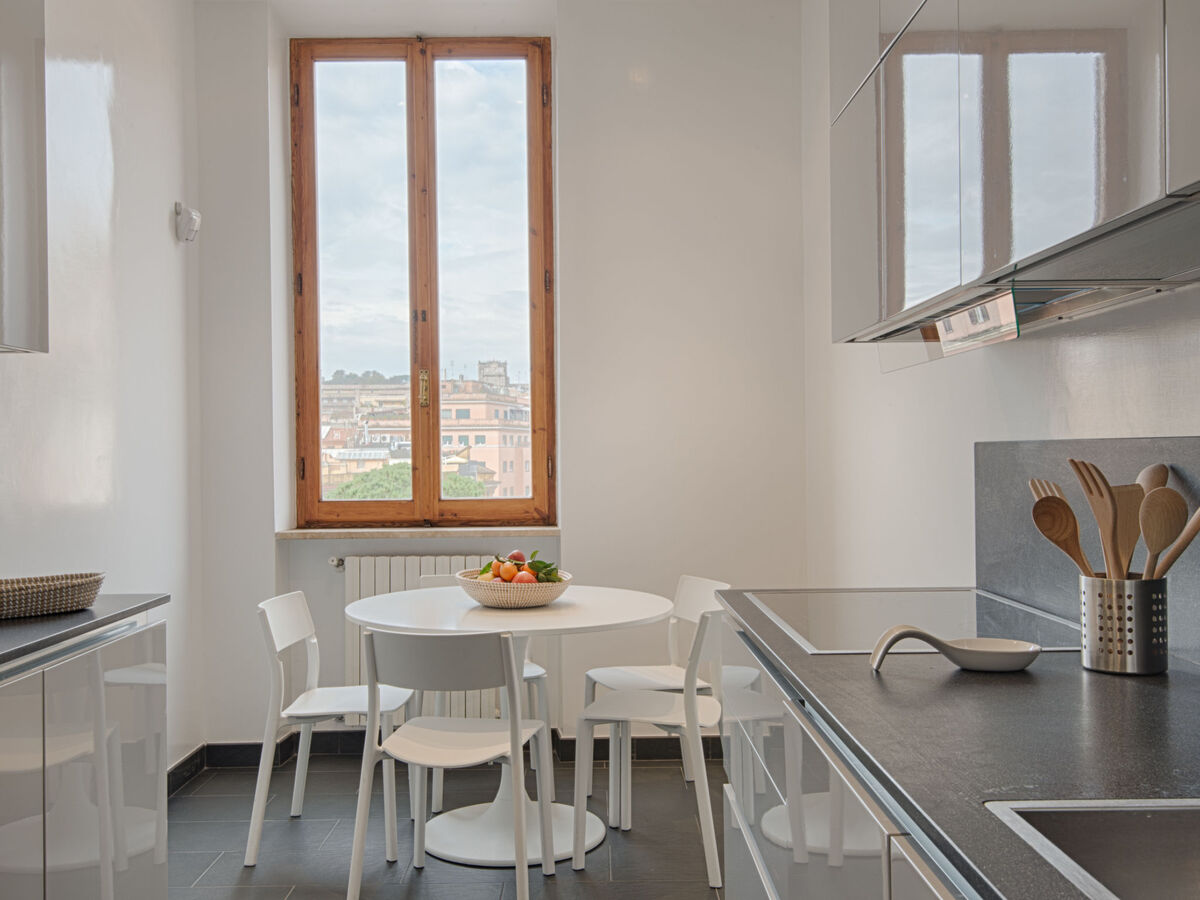 Appartement Le Colonne – vue panoramique, 5ᵉ étage à Rome - Photo 2