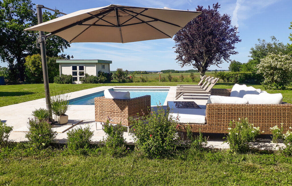 Maison de vacances en pierre avec piscine, Doulezon - Photo 10