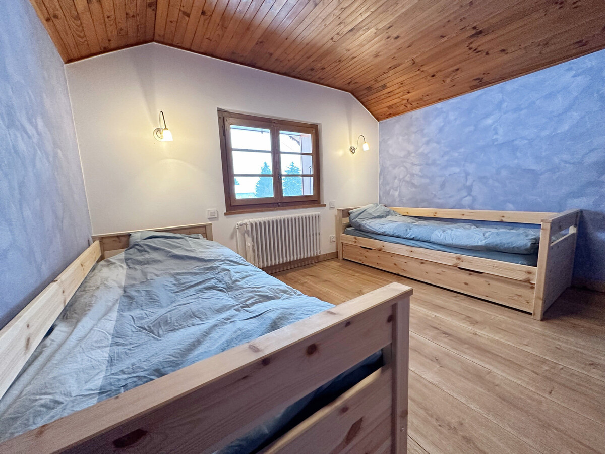 T4 Chalet Lac aux Dames, jardin et ski-bus à Samoëns - Photo 12