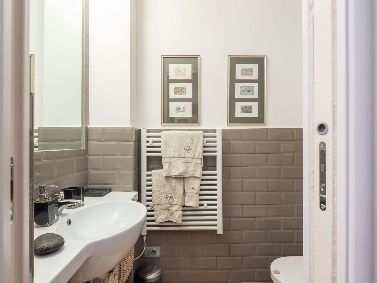 Appartement sous les toits, quartier Parioli – Rome - Photo 17
