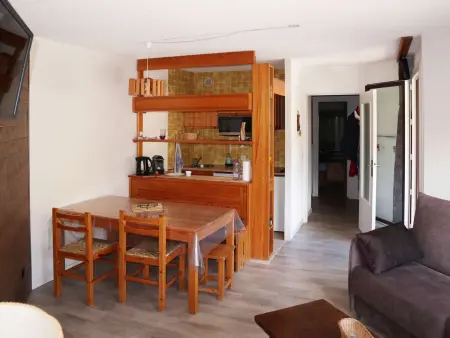 Studio cabine 4 pers aux Orres, balcon pistes : photo 2