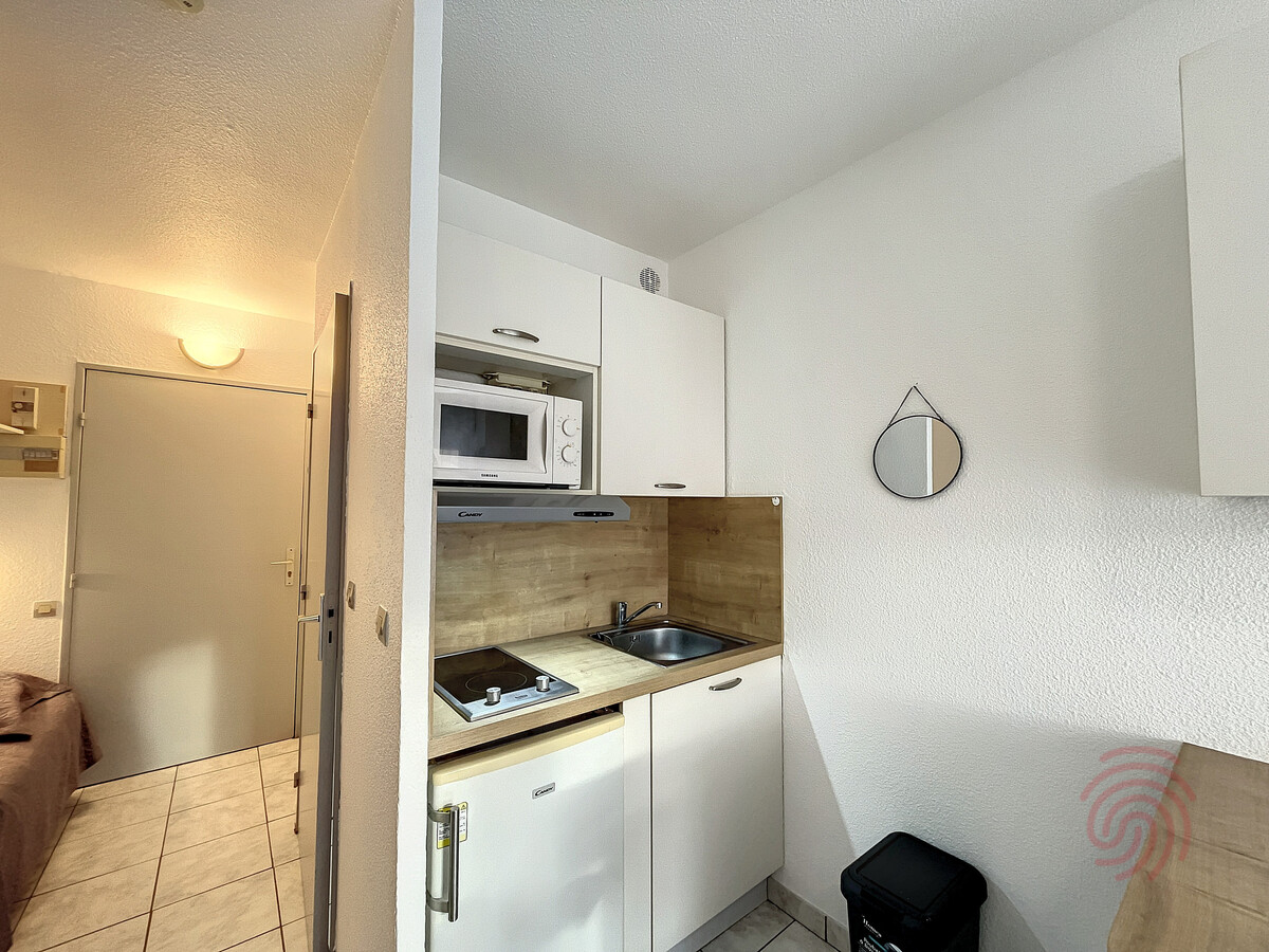 Studio 17 m² balcon - 400 m du centre-ville - Photo 4