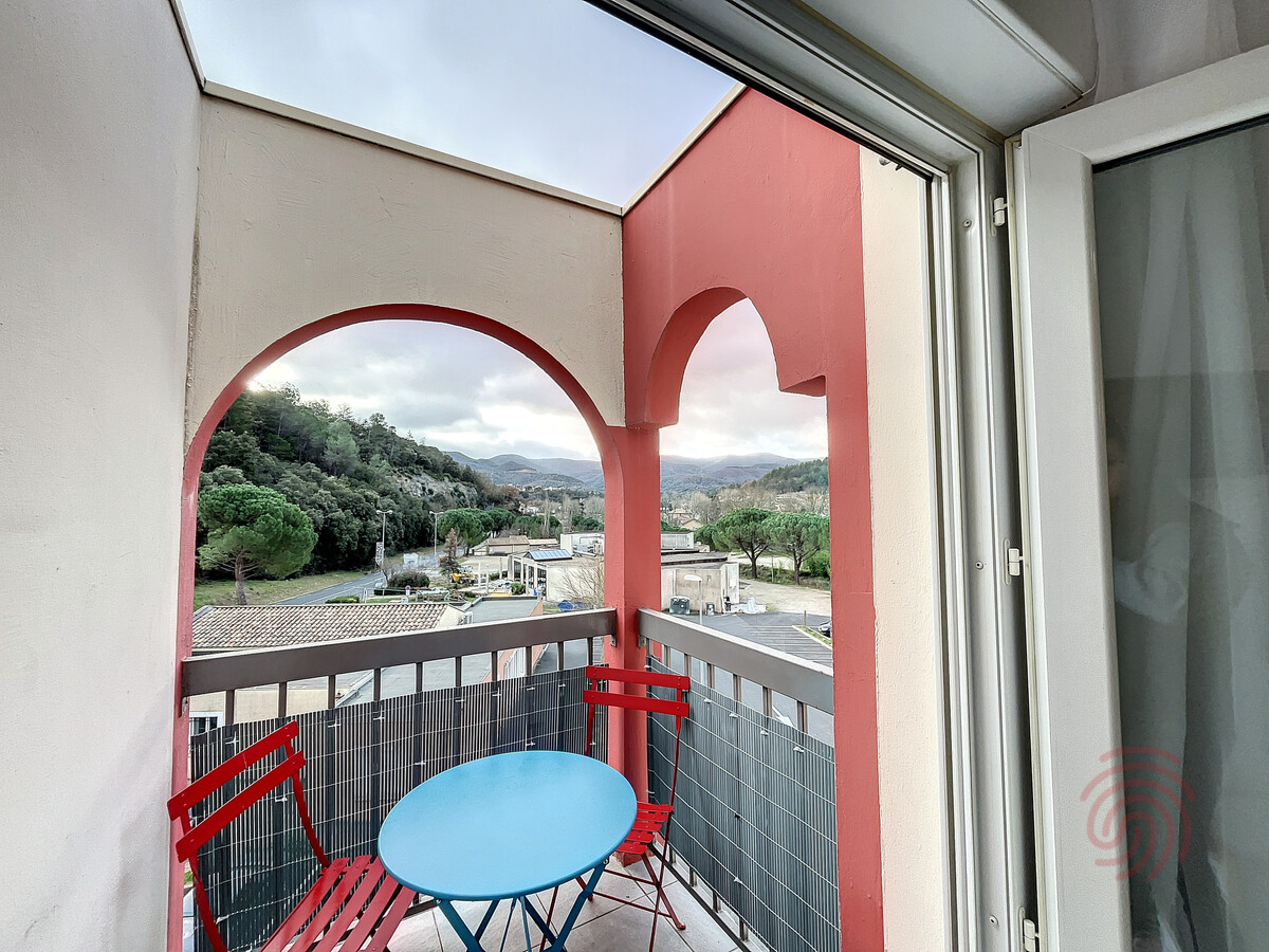 Studio 17 m² balcon - 400 m du centre-ville - Photo 11