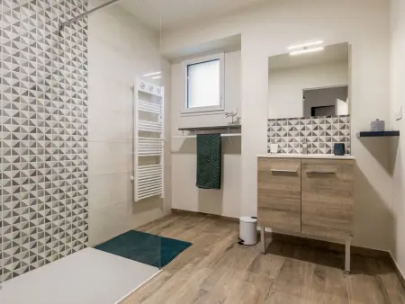 Gîte Familial Rénové, Proche Canal, Terrasse, Jardin, et Verger Commun, à 20 km de Nantes - Photo 9
