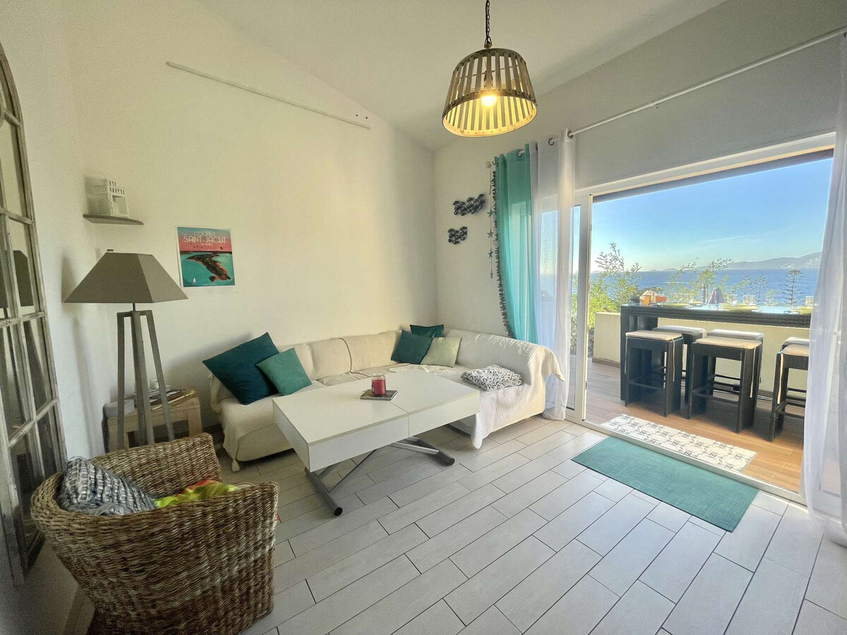 Mini villa 3 chambres avec terrasse vue mer à Porticcio - Photo 2