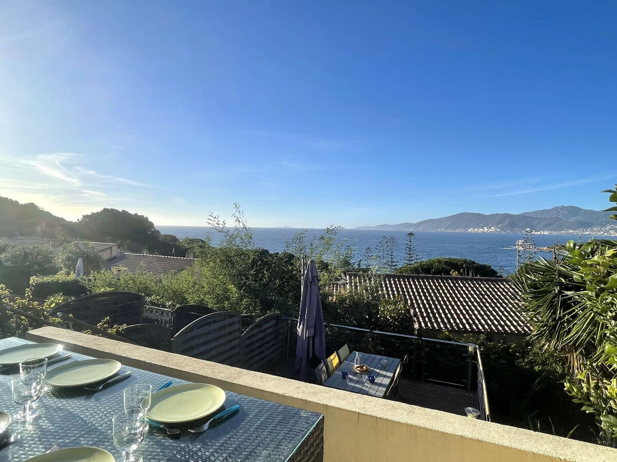 Mini villa 3 chambres avec terrasse vue mer à Porticcio - Photo 25