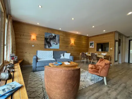 Location appartement à Val d'Isère, Appartement moderne avec balcon, WiFi et cuisine équipée