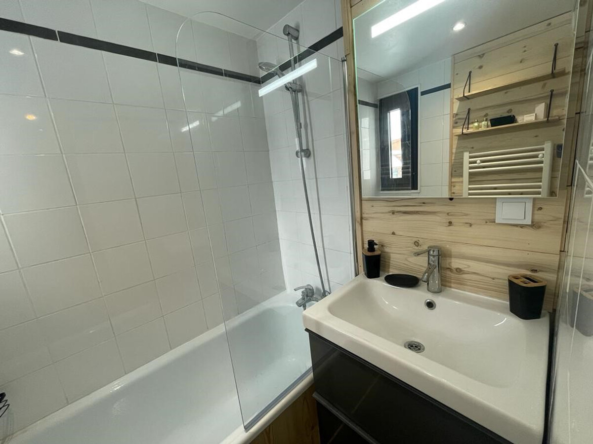 Studio cabine 26m² balcon, centre Tignes Val Claret - Photo 4