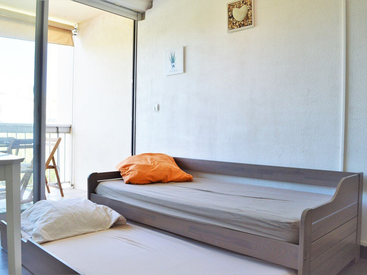 Studio climatisé terrasse et parking - Le Lavandou - Photo 6