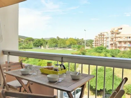 Location appartement à Le Lavandou, Studio climatisé avec terrasse et parking - 4 couchages - Le Lavandou